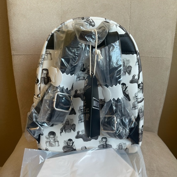 Loungefly Universal Monsters Icons Mini Backpack Frankenstein/Bride, Dracula NWT - Picture 5 of 9